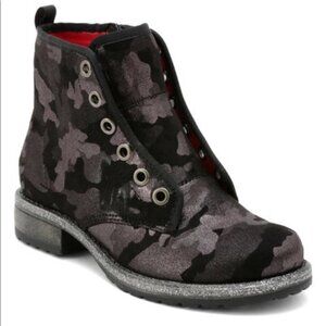 NEW Dolce Vita Girls Shimmery Camo Landis Bootie Sz. 5